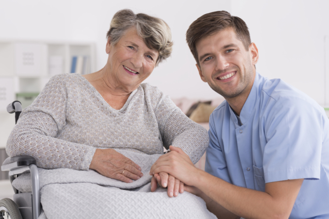 essential-qualities-to-look-for-in-a-caregiver