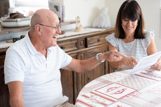 supporting-dementia-patients-with-care-and-dignity